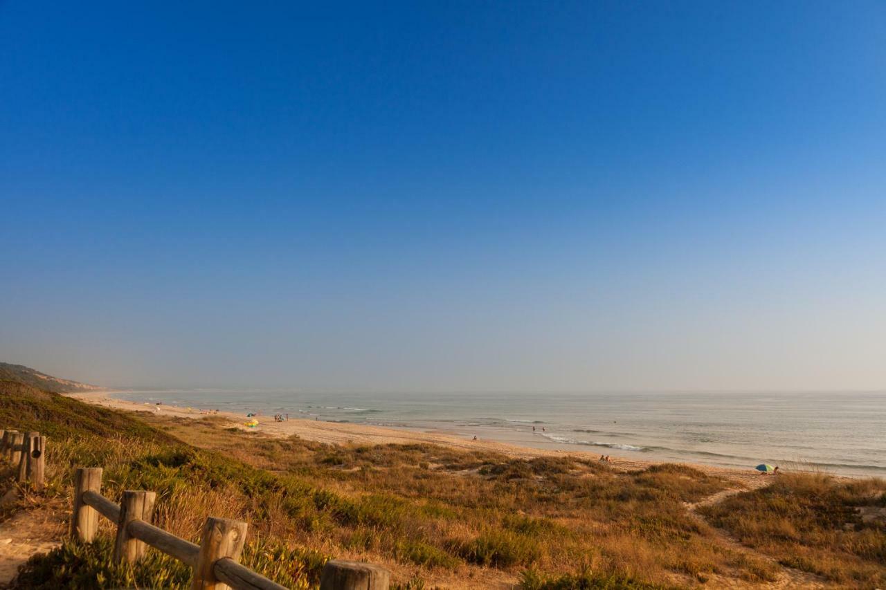 Bwelcome Aroeira Beach & Golf Charneca  Exterior photo